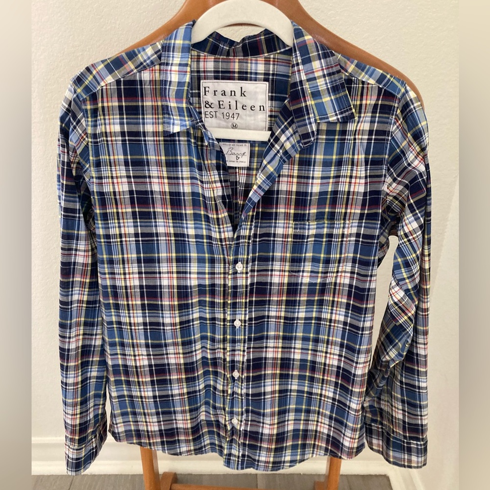 Frank & Eileen buttondown blouse